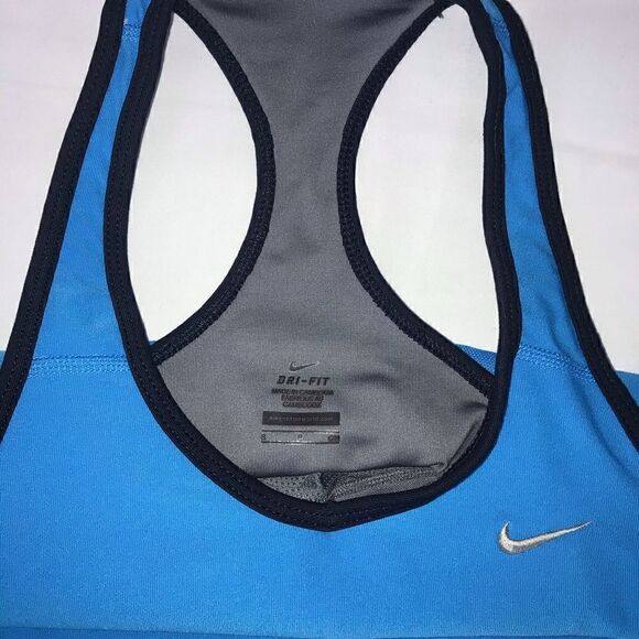 Nike woman’s  dry fit running tank top - Picture 4 of 6